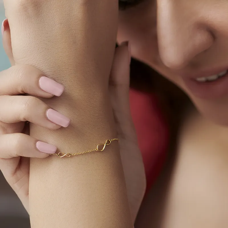 Infinite Gleam Wrap Bracelet